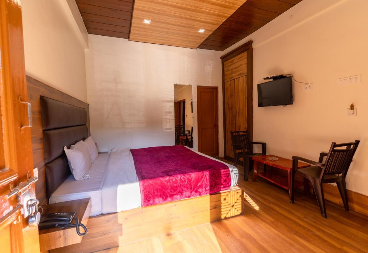 Hotel Woodland 奈尼塔尔 外观 照片