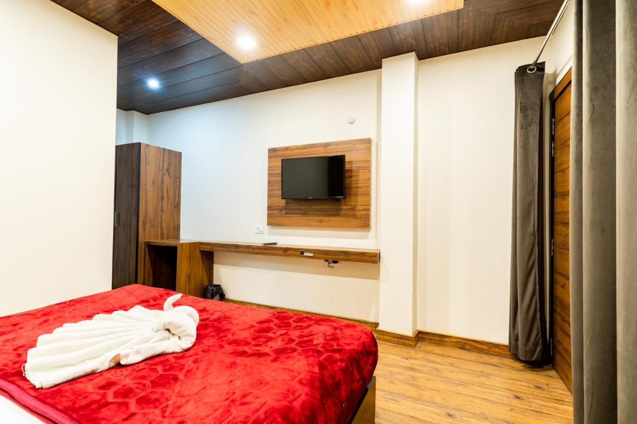Hotel Woodland 奈尼塔尔 外观 照片