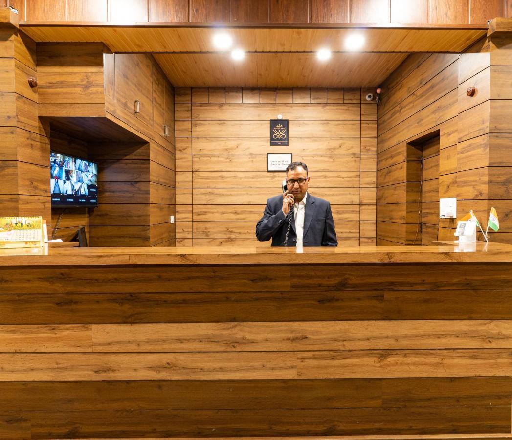 Hotel Woodland 奈尼塔尔 外观 照片