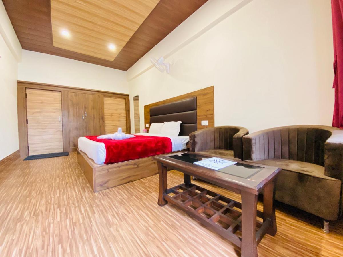 Hotel Woodland 奈尼塔尔 外观 照片