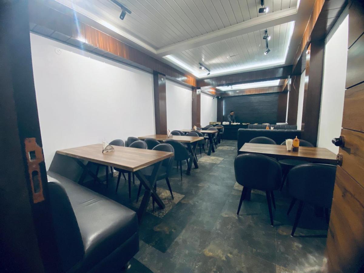 Hotel Woodland 奈尼塔尔 外观 照片